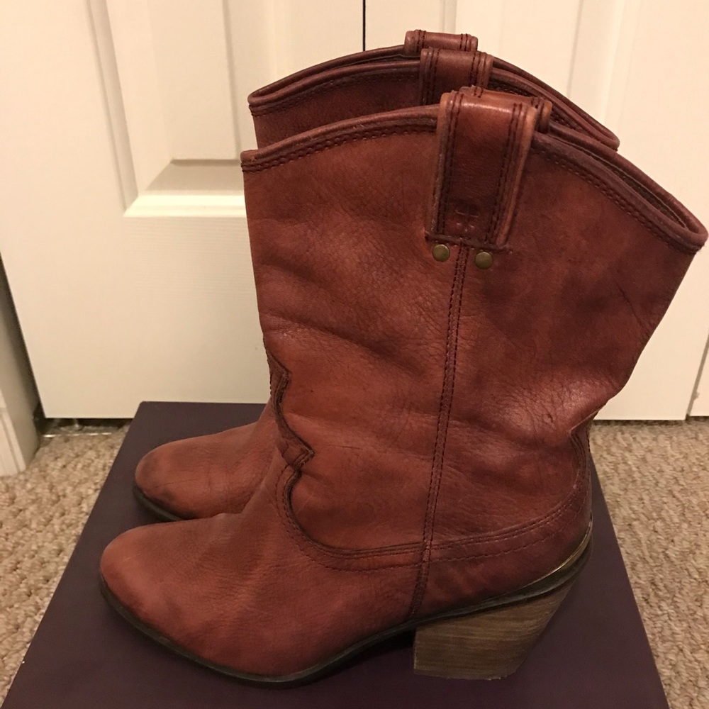 Lucky Brand red mid-leg boots. Size 9.5
